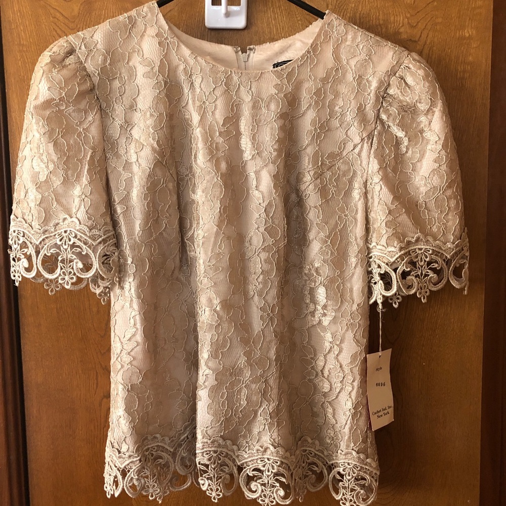 Cachet by Bari Protas Lace Top